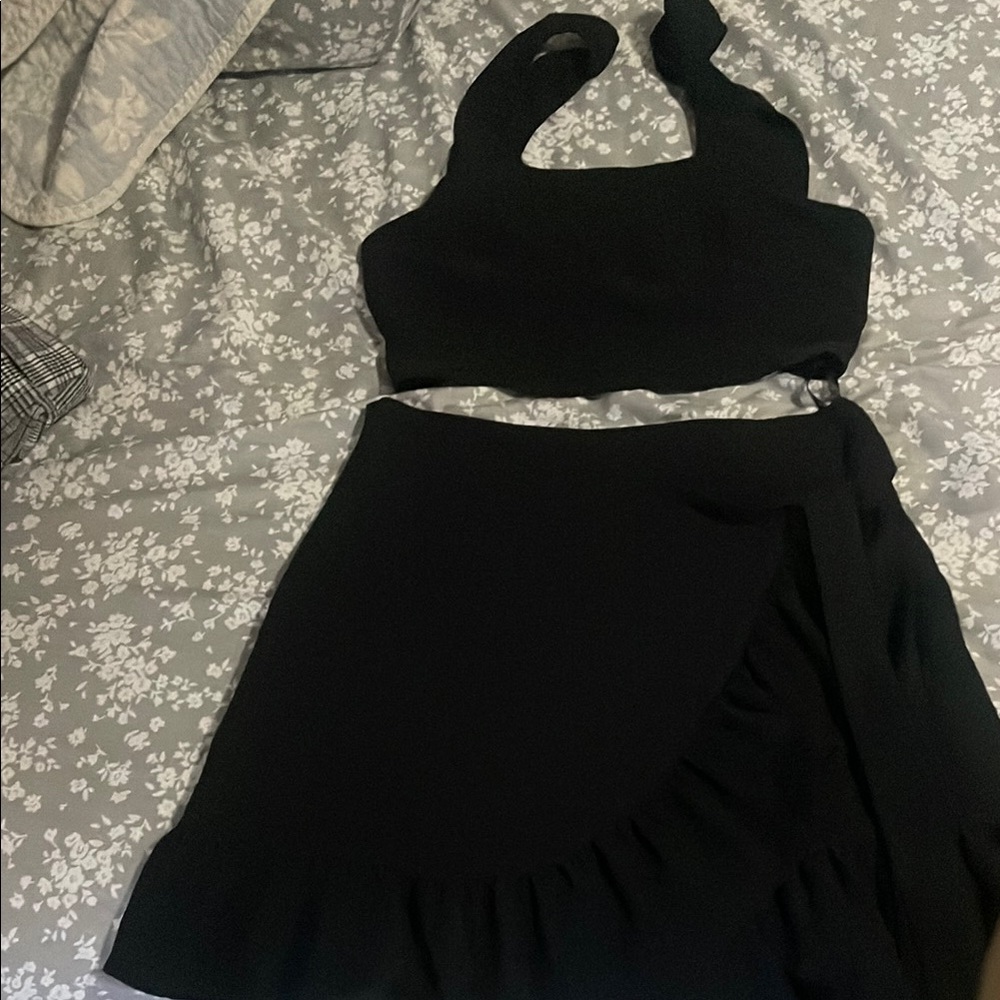 Elegant Black Skirt